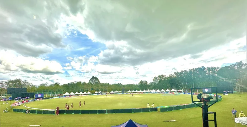 Kriket Oval UKM